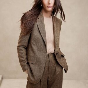 BNWT Banana Republic Women's Single Breasted  Blazer